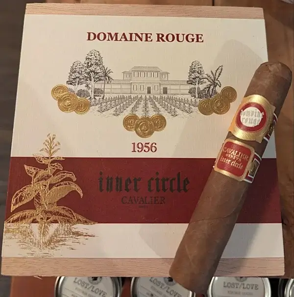 Cavalier Cigar Company - Inner Circle Domaine Rouge - Robusto Grande