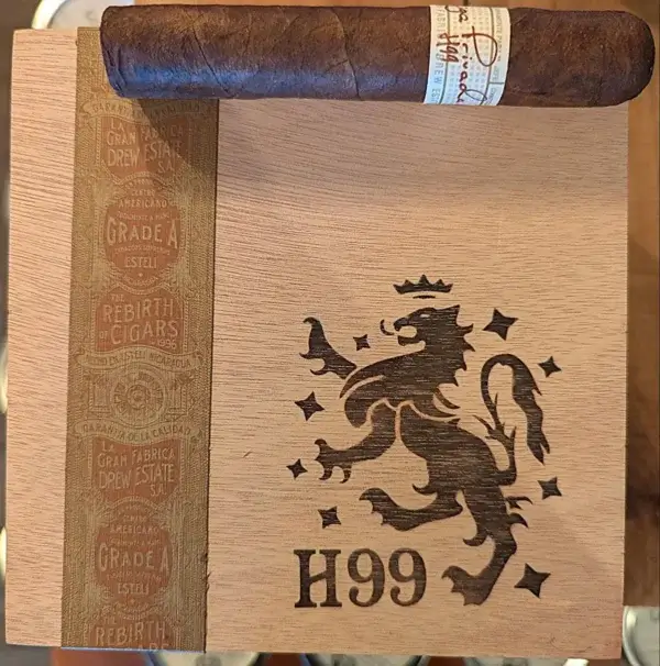 Drew Estate Cigars - Liga Privada H99 - Corojo Robusto