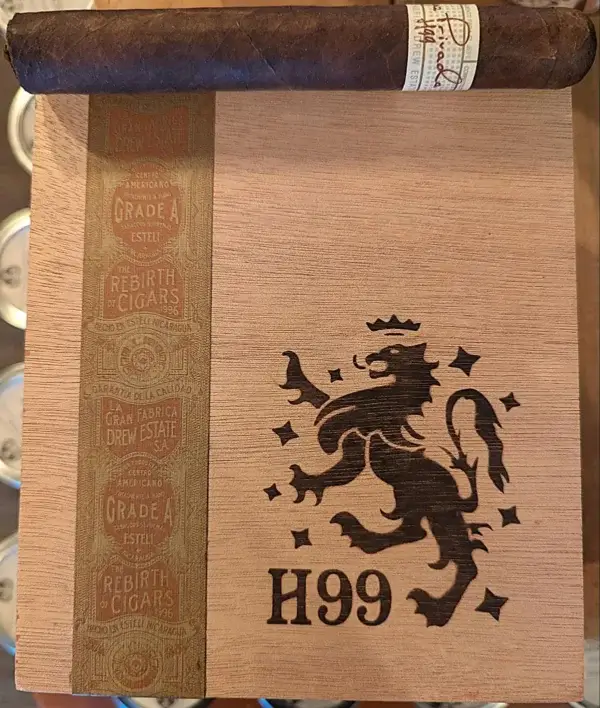 Drew Estate Cigars - Liga Privada H99 - Corojo Toro