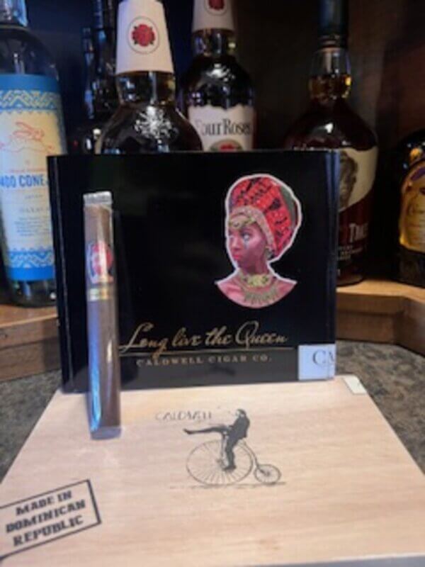 Caldwell Cigar Co. - Long Live the Queen (Queen’s Crest)